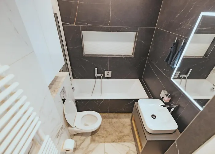 Szlachecka * ורשה